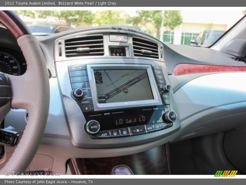 Blizzard White Pearl / Light Gray 2012 Toyota Avalon Limited