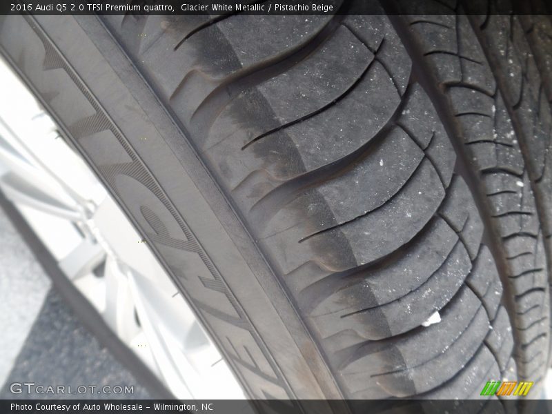 Glacier White Metallic / Pistachio Beige 2016 Audi Q5 2.0 TFSI Premium quattro
