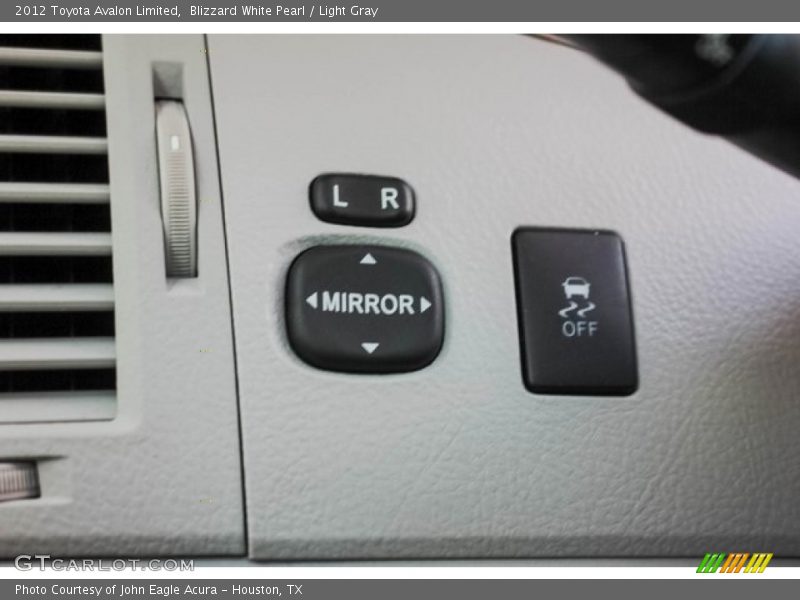 Blizzard White Pearl / Light Gray 2012 Toyota Avalon Limited