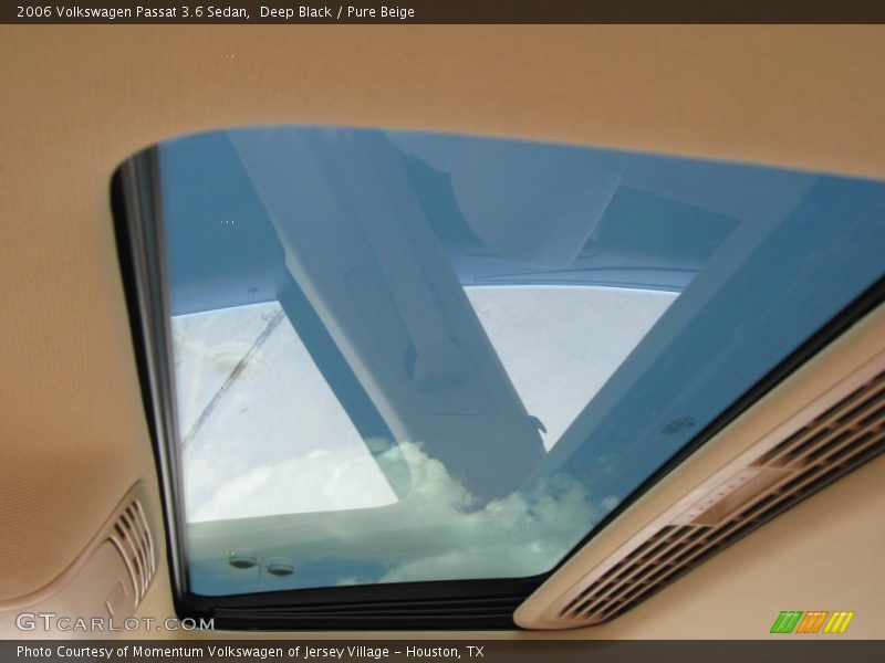 Deep Black / Pure Beige 2006 Volkswagen Passat 3.6 Sedan