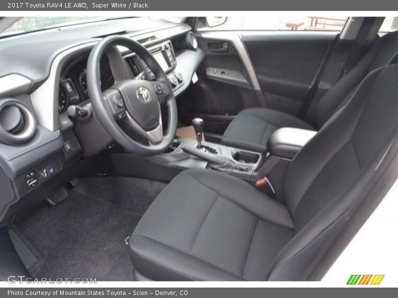 Super White / Black 2017 Toyota RAV4 LE AWD