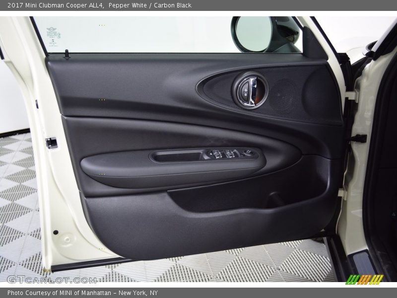 Pepper White / Carbon Black 2017 Mini Clubman Cooper ALL4