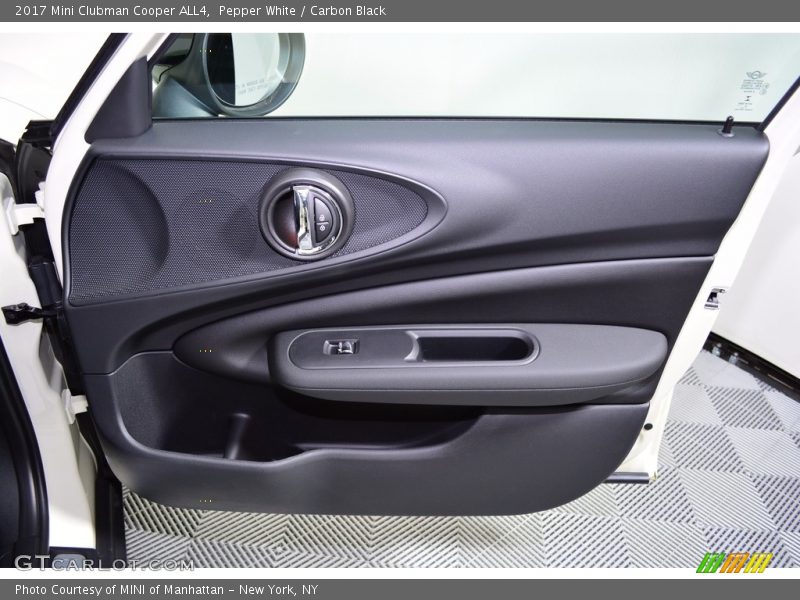 Pepper White / Carbon Black 2017 Mini Clubman Cooper ALL4