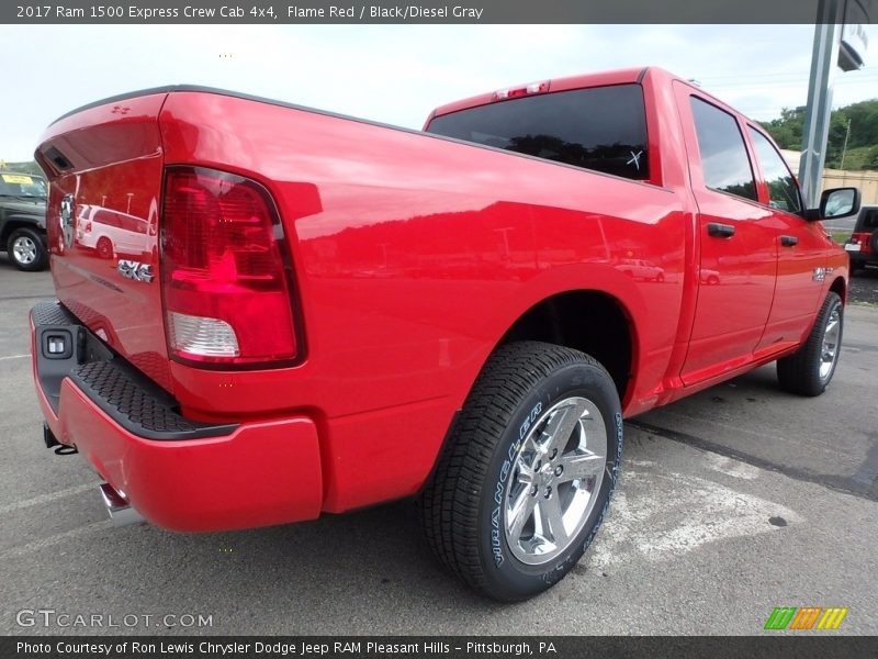 Flame Red / Black/Diesel Gray 2017 Ram 1500 Express Crew Cab 4x4