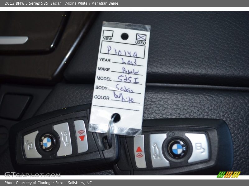 Alpine White / Venetian Beige 2013 BMW 5 Series 535i Sedan