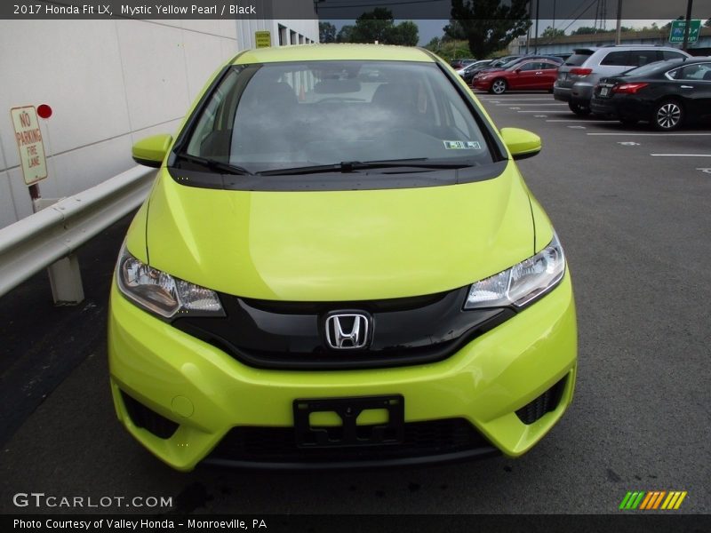 Mystic Yellow Pearl / Black 2017 Honda Fit LX
