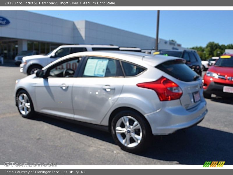 Ingot Silver / Medium Light Stone 2013 Ford Focus SE Hatchback