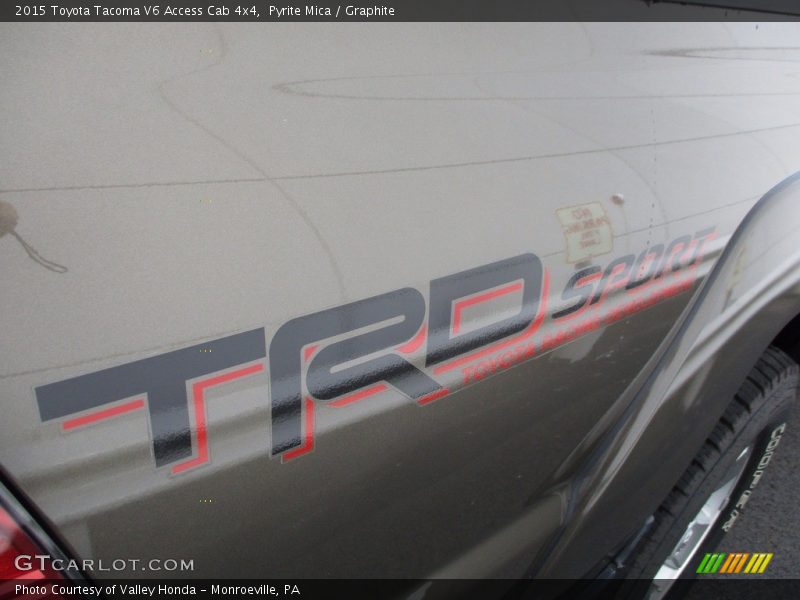 Pyrite Mica / Graphite 2015 Toyota Tacoma V6 Access Cab 4x4