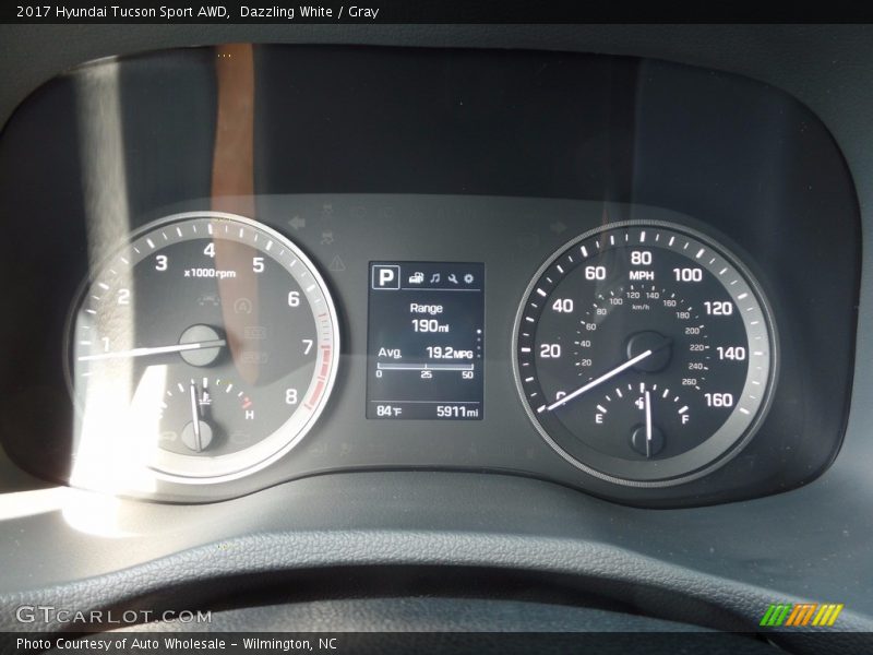 Dazzling White / Gray 2017 Hyundai Tucson Sport AWD