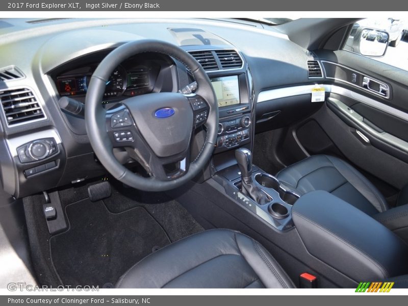 Ingot Silver / Ebony Black 2017 Ford Explorer XLT