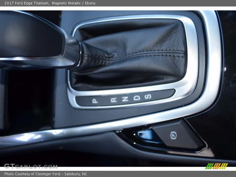 Magnetic Metallic / Ebony 2017 Ford Edge Titanium