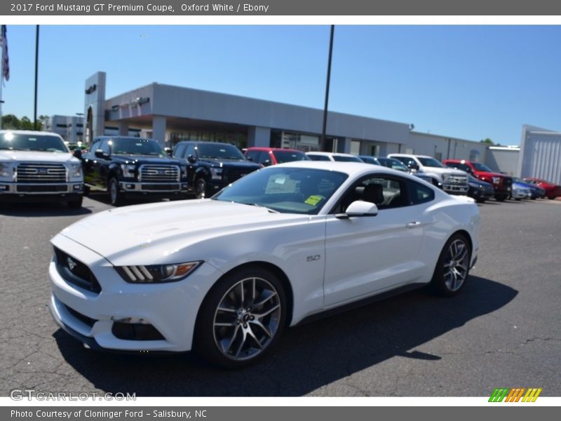 Oxford White / Ebony 2017 Ford Mustang GT Premium Coupe
