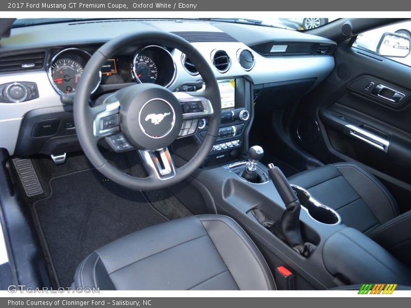 Oxford White / Ebony 2017 Ford Mustang GT Premium Coupe