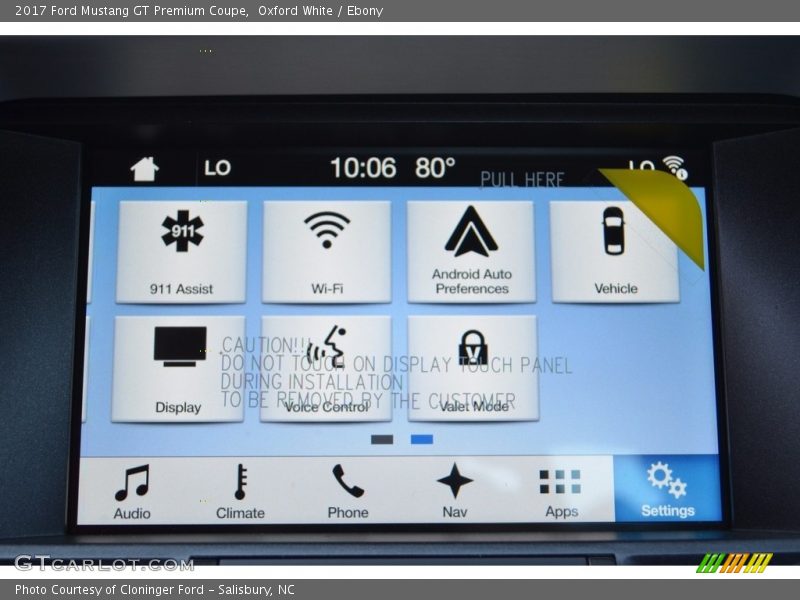 Oxford White / Ebony 2017 Ford Mustang GT Premium Coupe