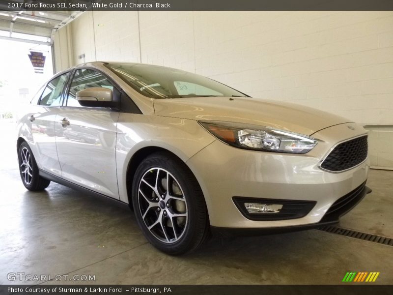 White Gold / Charcoal Black 2017 Ford Focus SEL Sedan
