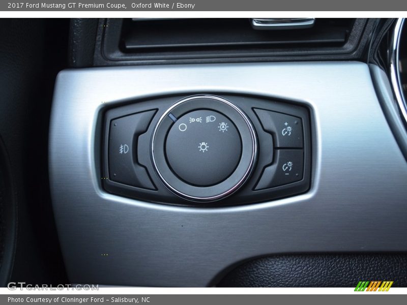 Oxford White / Ebony 2017 Ford Mustang GT Premium Coupe