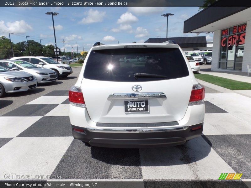 Blizzard White Pearl / Sand Beige 2012 Toyota Highlander Limited