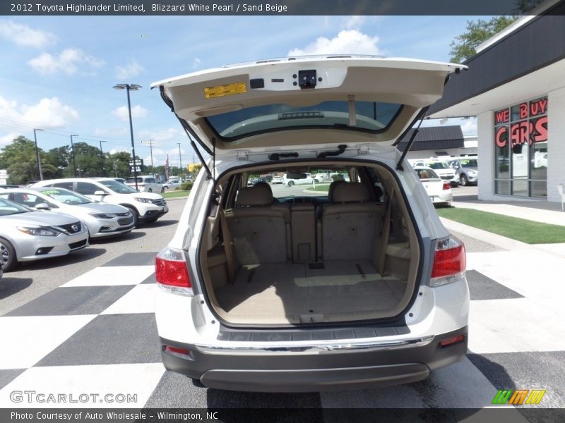Blizzard White Pearl / Sand Beige 2012 Toyota Highlander Limited