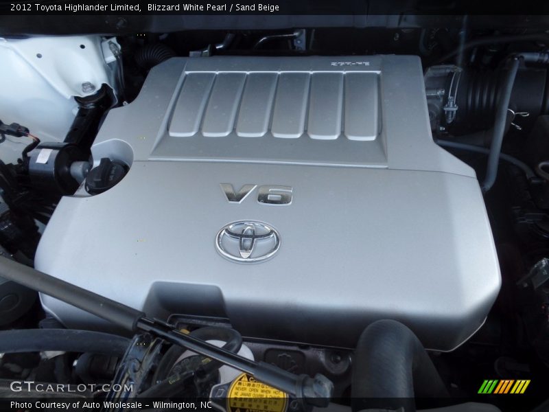 Blizzard White Pearl / Sand Beige 2012 Toyota Highlander Limited