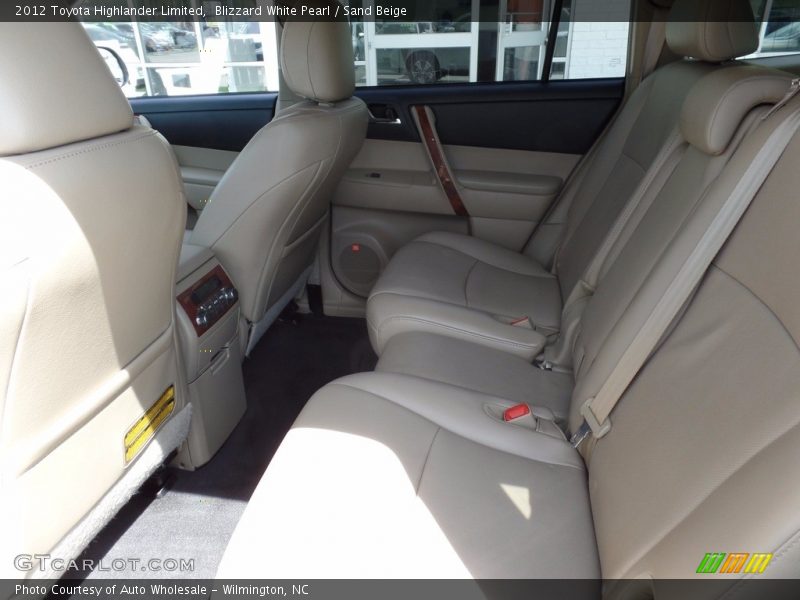Blizzard White Pearl / Sand Beige 2012 Toyota Highlander Limited