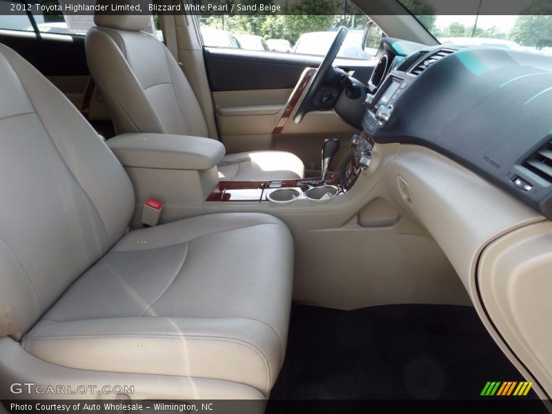 Blizzard White Pearl / Sand Beige 2012 Toyota Highlander Limited