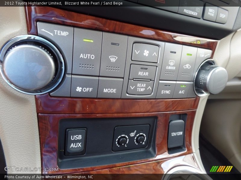 Blizzard White Pearl / Sand Beige 2012 Toyota Highlander Limited
