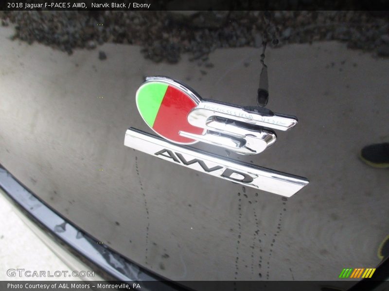 Narvik Black / Ebony 2018 Jaguar F-PACE S AWD