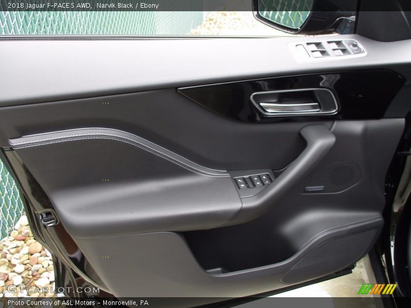 Narvik Black / Ebony 2018 Jaguar F-PACE S AWD