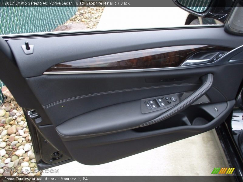 Black Sapphire Metallic / Black 2017 BMW 5 Series 540i xDrive Sedan