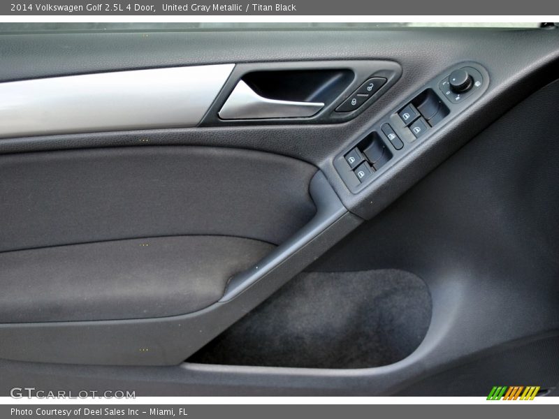 United Gray Metallic / Titan Black 2014 Volkswagen Golf 2.5L 4 Door
