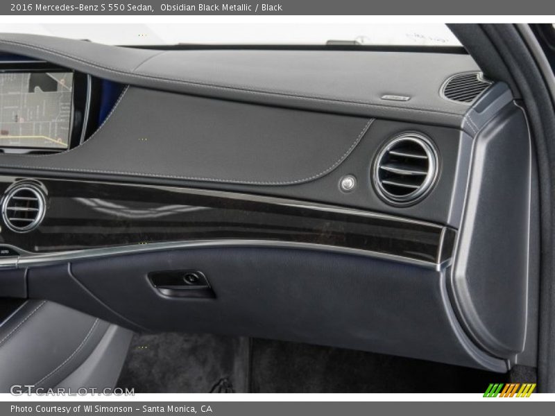 Obsidian Black Metallic / Black 2016 Mercedes-Benz S 550 Sedan