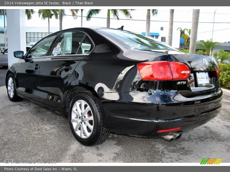 Black / Titan Black 2014 Volkswagen Jetta SE Sedan