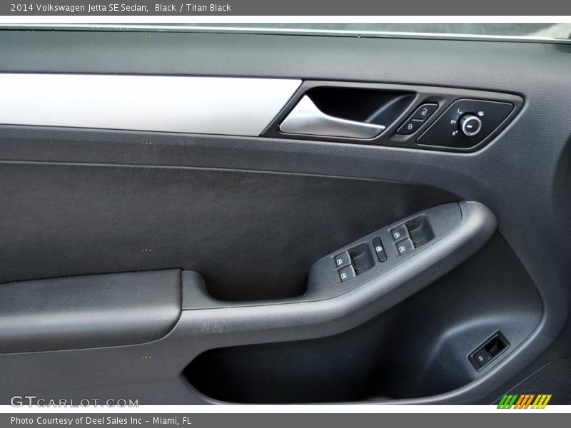 Black / Titan Black 2014 Volkswagen Jetta SE Sedan