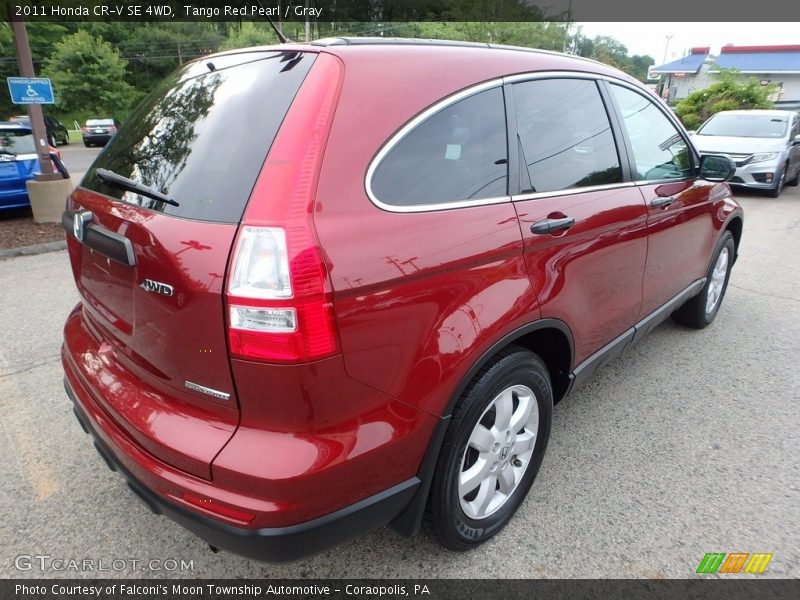 Tango Red Pearl / Gray 2011 Honda CR-V SE 4WD