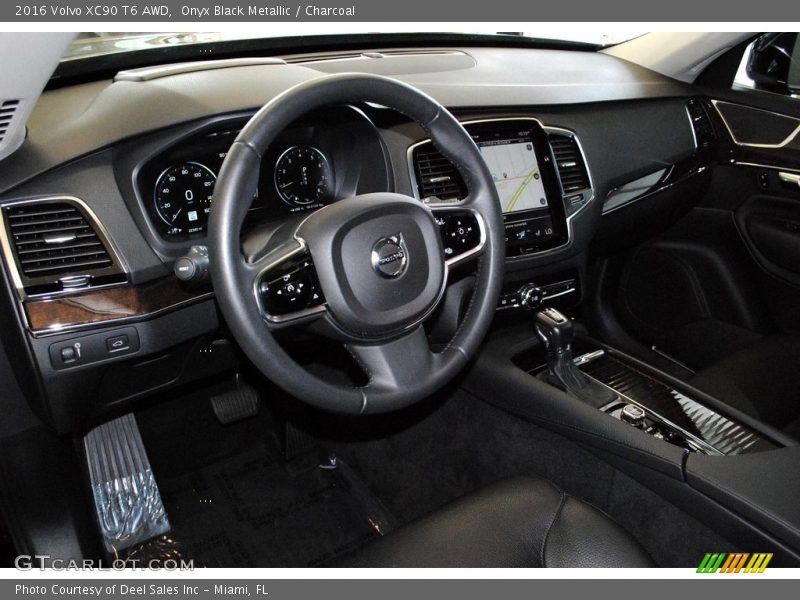 Onyx Black Metallic / Charcoal 2016 Volvo XC90 T6 AWD