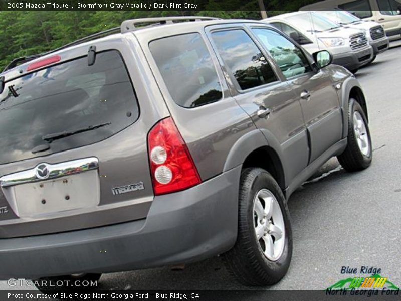 Stormfront Gray Metallic / Dark Flint Gray 2005 Mazda Tribute i