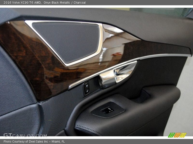 Onyx Black Metallic / Charcoal 2016 Volvo XC90 T6 AWD