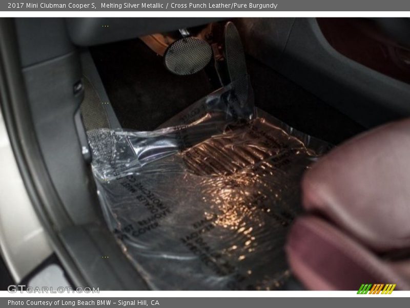 Melting Silver Metallic / Cross Punch Leather/Pure Burgundy 2017 Mini Clubman Cooper S