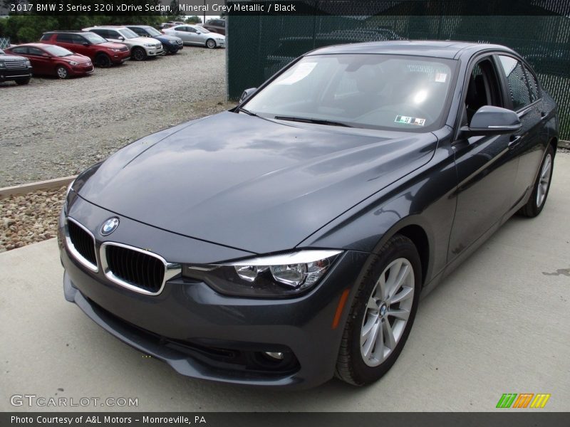 Mineral Grey Metallic / Black 2017 BMW 3 Series 320i xDrive Sedan