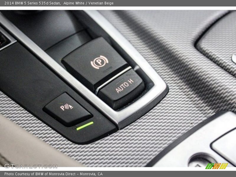 Alpine White / Venetian Beige 2014 BMW 5 Series 535d Sedan