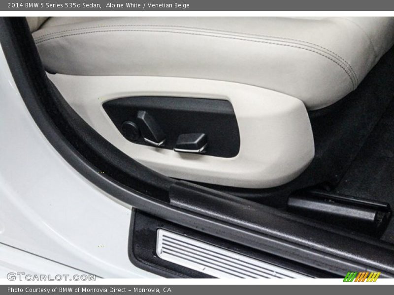 Alpine White / Venetian Beige 2014 BMW 5 Series 535d Sedan