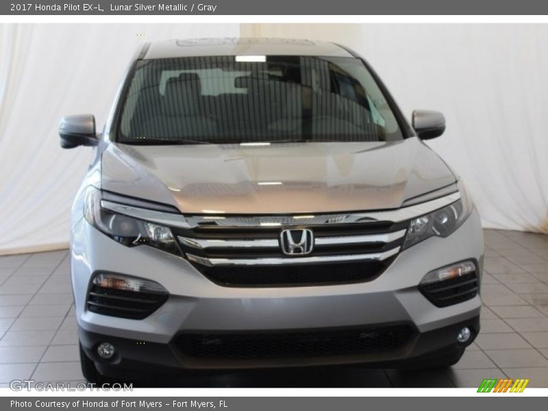 Lunar Silver Metallic / Gray 2017 Honda Pilot EX-L