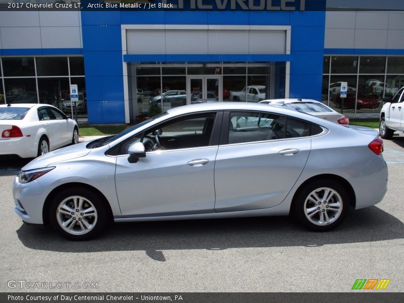 Arctic Blue Metallic / Jet Black 2017 Chevrolet Cruze LT