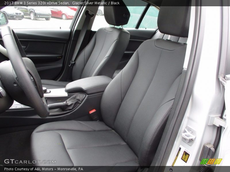 Glacier Silver Metallic / Black 2017 BMW 3 Series 320i xDrive Sedan