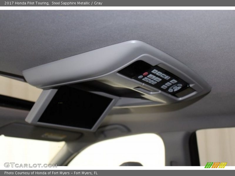 Steel Sapphire Metallic / Gray 2017 Honda Pilot Touring
