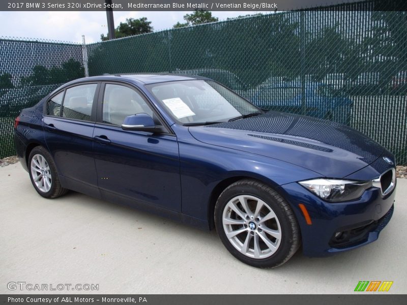 Front 3/4 View of 2017 3 Series 320i xDrive Sedan