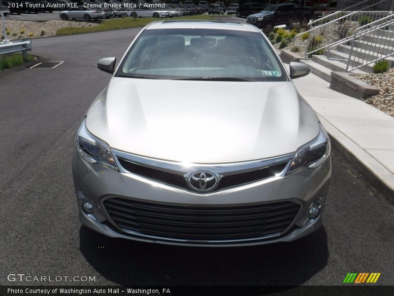 Creme Brulee Mica / Almond 2014 Toyota Avalon XLE