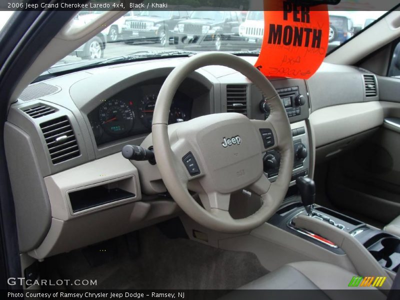 Black / Khaki 2006 Jeep Grand Cherokee Laredo 4x4