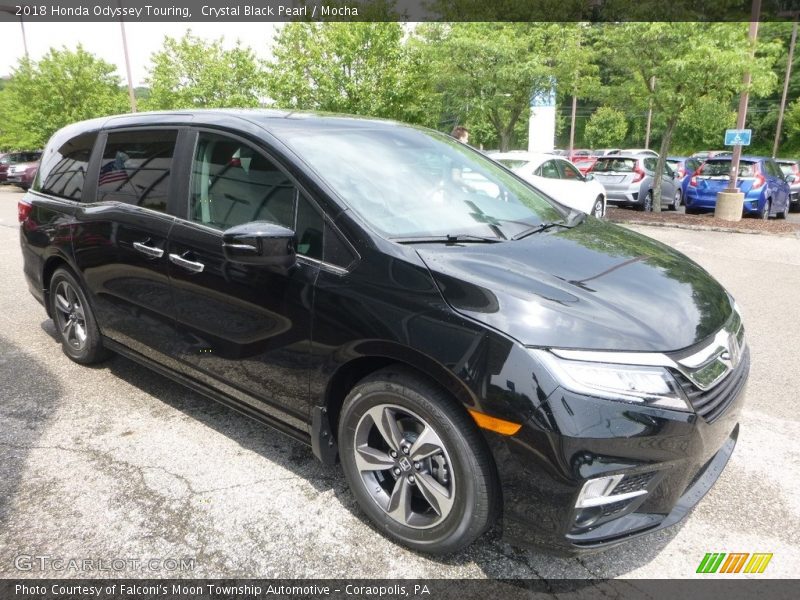 Front 3/4 View of 2018 Odyssey Touring