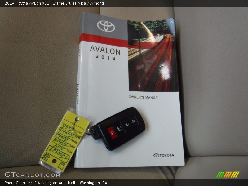 Creme Brulee Mica / Almond 2014 Toyota Avalon XLE
